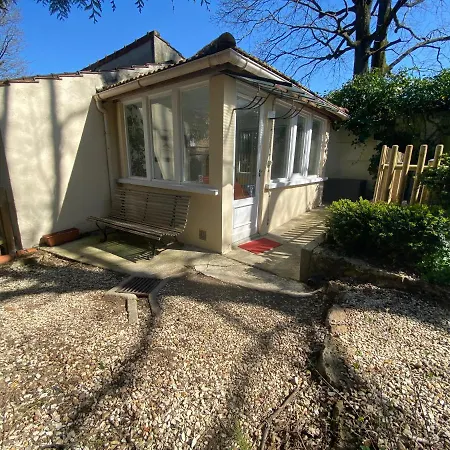 Maison Avec Jardin Et Jacuzzi Proche Polytechnique 팔레조