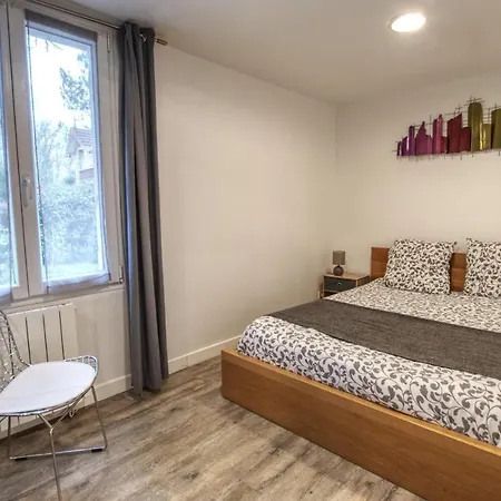 Ferienhaus Maison Avec Jardin Et Jacuzzi Proche Polytechnique Palaiseau