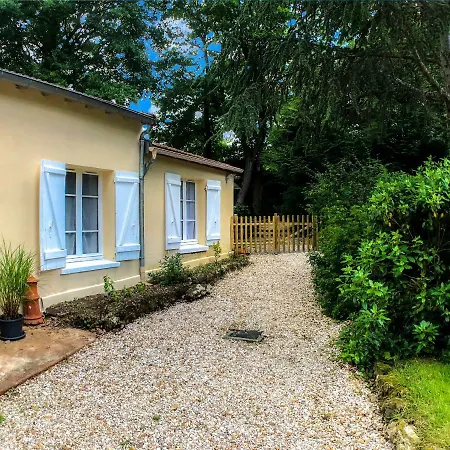 Hébergement de vacances Maison Avec Jardin Et Jacuzzi Proche Polytechnique *