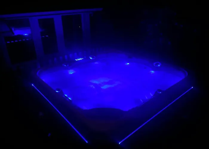 Maison Avec Jardin Et Jacuzzi Proche Polytechnique