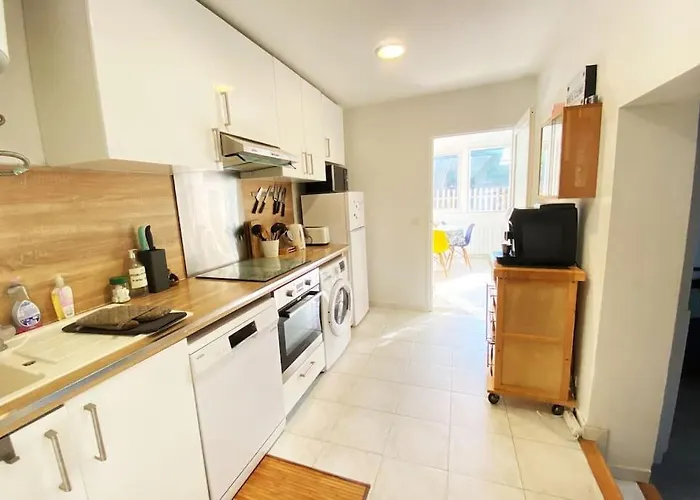 Dom wakacyjny Maison Avec Jardin Et Jacuzzi Proche Polytechnique
