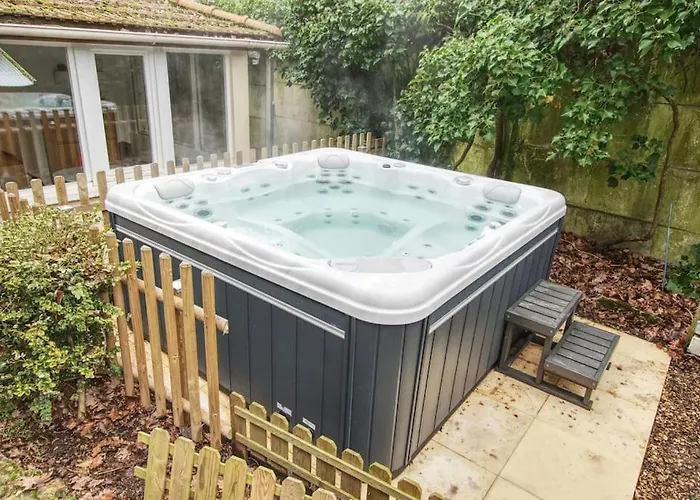 Maison Avec Jardin Et Jacuzzi Proche Polytechnique